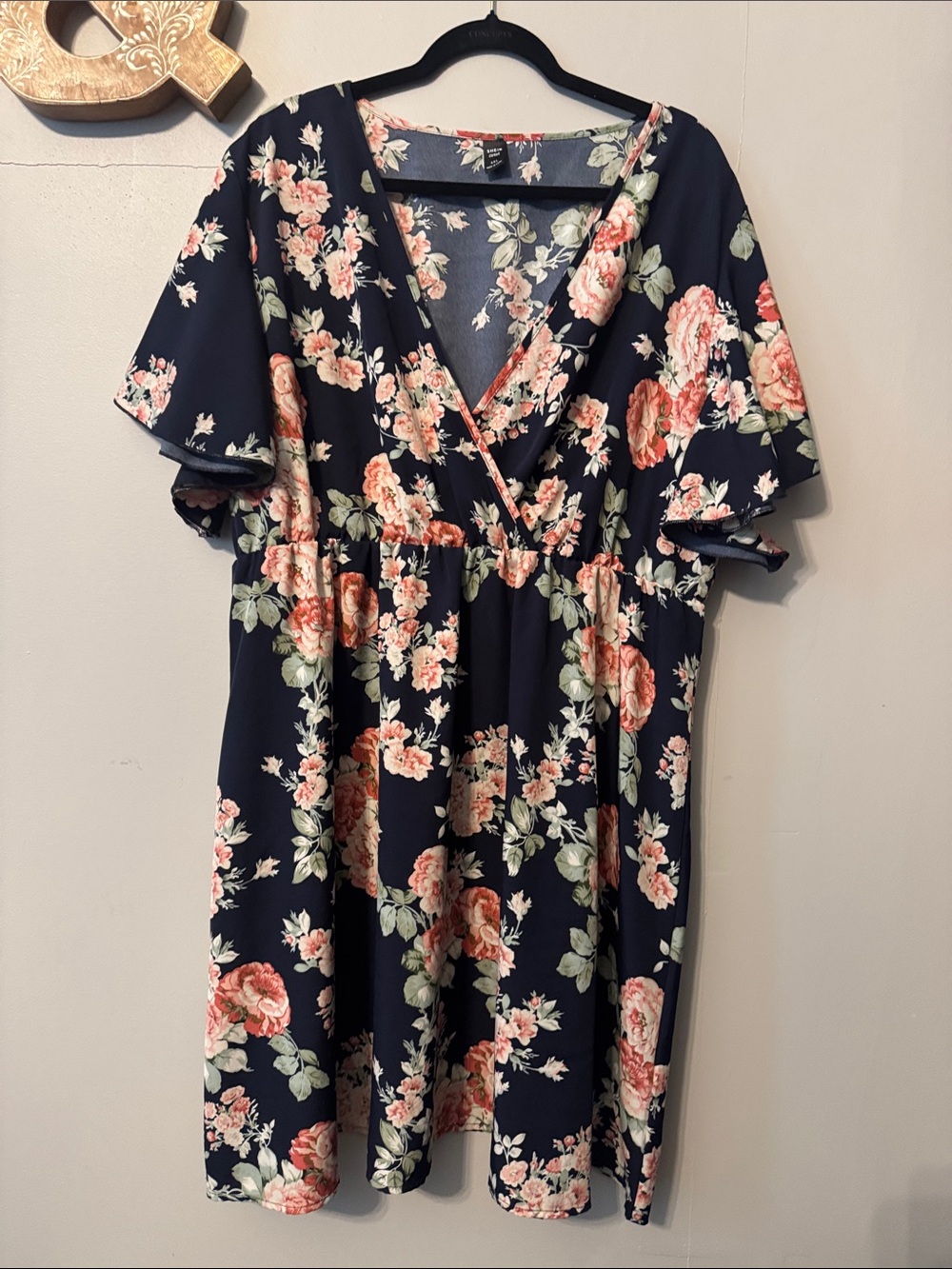 Navy with pink floral dress size 4x SHEIN brand